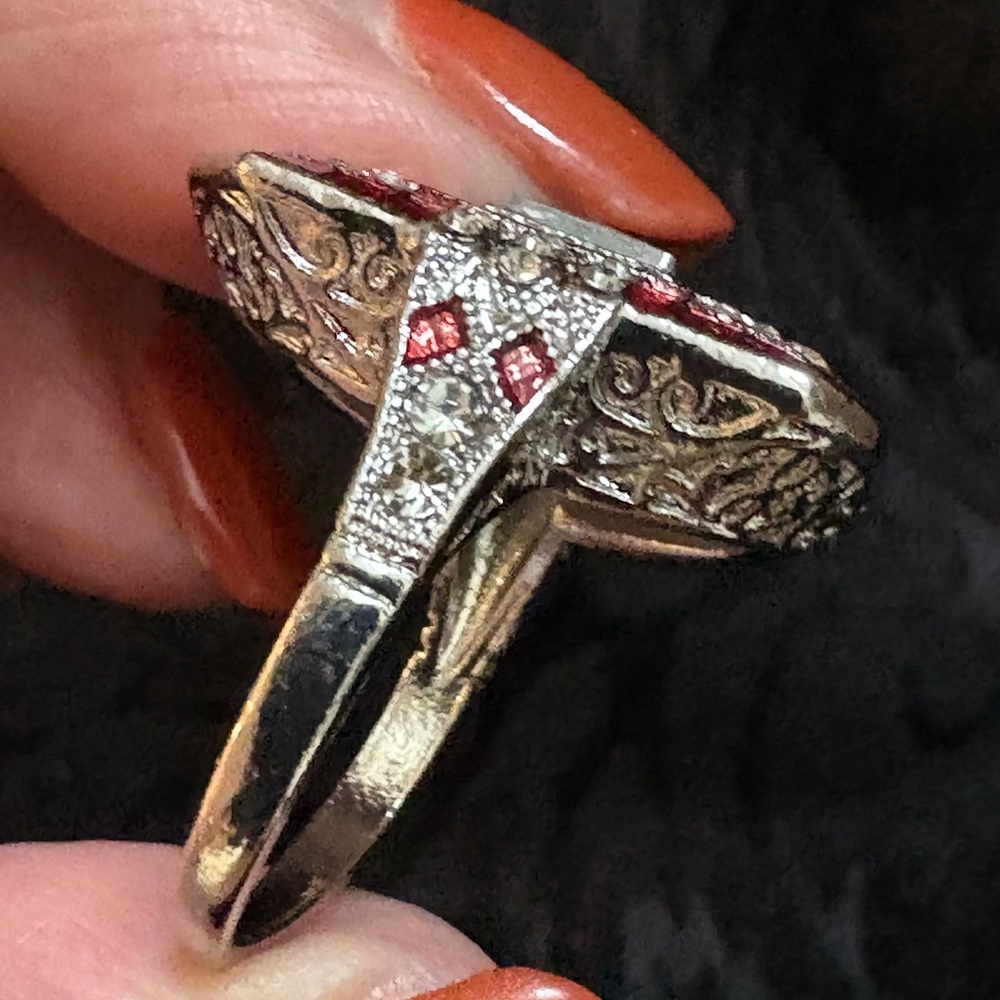 VINTAGE STYLE RING - Picture 7 of 17